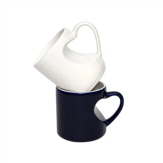 হ্যান্ডগ্রিপ সহ সিরামিক চায়ের কাপ